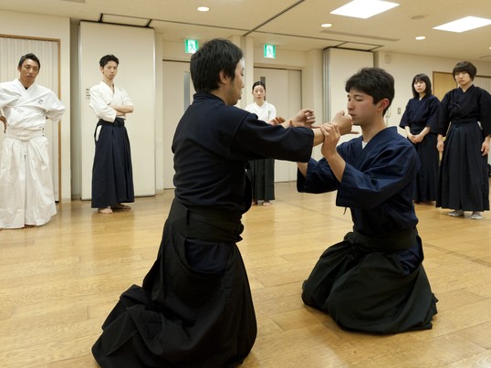 多摩の 柔らかな動きを学ぶ 基本古武道体験講座 By 野本 政晴 ストアカ