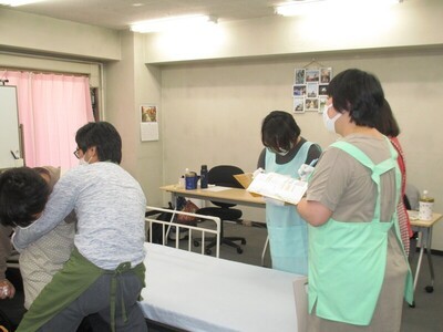 介護福祉士実務者研修（通信）講座 4月無資格者クラス / 人材教育訓練