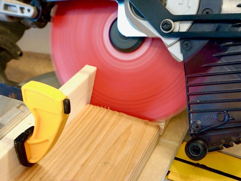 夏休み工作】ビー玉を弾いて遊ぶスマートボールをつくろう / 春日 順也