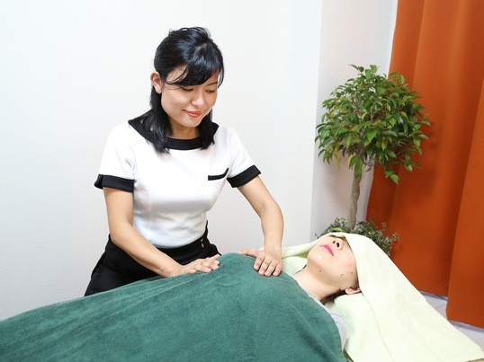 1日で習得！バストアップ整体セラピスト養成講座 / 仲村渠 園美