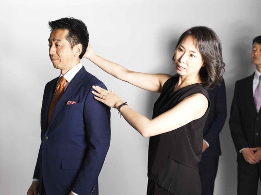 銀座 大手町の 週末に銀座が似合う姿勢と歩き方を磨く講座 By 石川 えり ストアカ