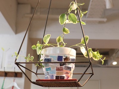 渋谷 恵比寿の タイルやセメント目地で素焼き植木鉢をリメイクしよう By 金 春妍 ストアカ