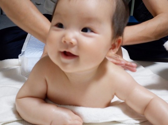 福岡市内の パパと一緒にベビーマッサージ教室 By 若松 恵利佳 ストアカ