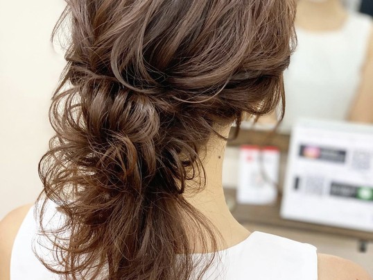 名古屋市内の どんな女子も可愛くなる モテ髪 ローポニースタイルヘアアレンジ講座 By 加藤 圭悟 ストアカ