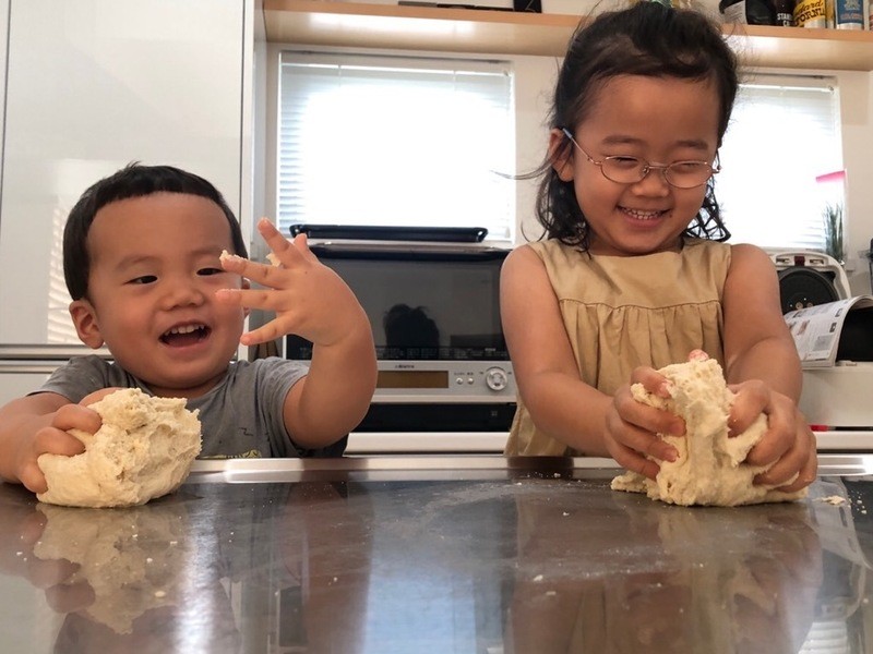 オンライン講座 親子クッキング 親子で作ろう 粉から手作り照り焼きピザ By 岡冨 陽子 ストアカ オンライン講座 親子クッキング 親子で作ろう 粉から手作り照り焼きピザ By 岡冨 陽子 ストアカ