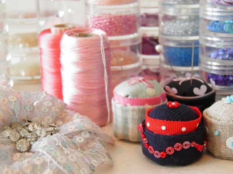 オンライン講座 初心者歓迎 キット付 60分で完成ビーズ刺繍で立体的なお花の刺繍２ By 峯島 洋子 ストアカ