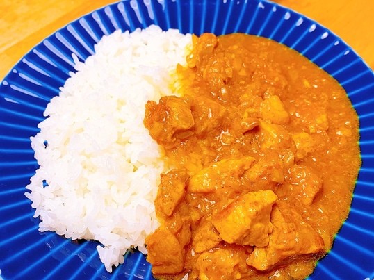 おうちで簡単！スパイシーカレー！豆カレーとポーク角切りカレーだよの画像