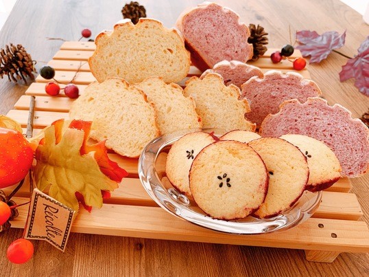 3品持ち帰り 秋の2種類ヘルシーミルクパンとさつまいもクッキー By 森山 まゆこ ストアカ