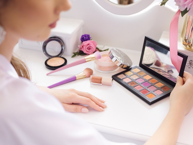 吉祥寺 三鷹の メイクセラピストがご提案 パーソナルカラー診断 フルメイク By 小林 友子 ストアカ