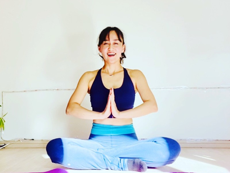 オンライン講座 ５０分間快眠ストレッチ 寝落ち大歓迎 と寝る前の体幹ストレッチ By クルーガー 陽子 ストアカ