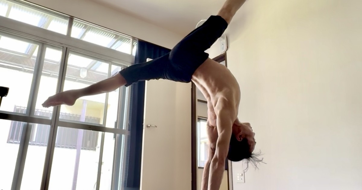 ハンドスタンド練習会 倒立(逆立ち)練習会 / ヨガ講師 ヒョニ