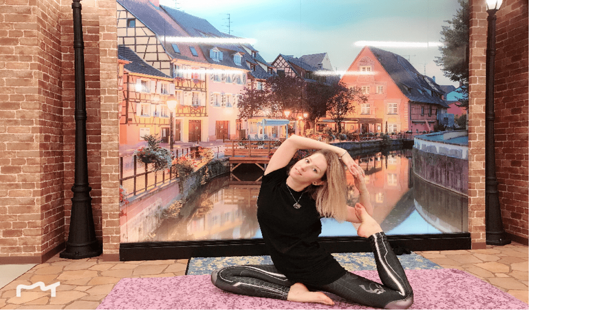 築地 豊洲の 海外を感じるオシャレな空間で英会話 ヨガを楽しみませんか By Anna Goldenberg ストアカ