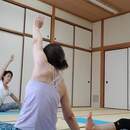運動苦手でも大丈夫！30代からのヨガレッスンの講座の風景