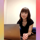 お家が本格ヨガ教室に！初めての方も安心Zoomヨガの講座の風景