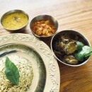 スパイス料理を基礎からマスターできますの講座の風景