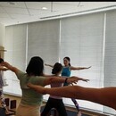 ヨガインストラクターの講座の風景