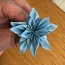 つまみ細工で楽しい時間を過ごしましょう‼︎の講座の風景