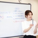 鏡を見るのが楽しくなる！メイク＆スキンケアレッスンの講座の風景