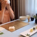 今を生きる自立した女性を作るテーブルスタイル茶道の講座の風景