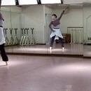 大人が『全力で楽しく』踊るためのバレエスタジオの講座の風景