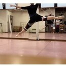 大人が『全力で楽しく』踊るためのバレエスタジオの講座の風景