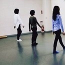 姿勢と歩き方で美と健康に直結のウォーキングレッスンの講座の風景