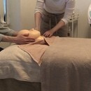 明日から実践出来る！短時間でしっかり学べばるエステの講座の風景