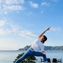瞑想・ヨガ講師NAGISAの講座の風景