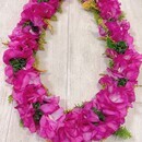 季節のお花でレイメイキングの講座の風景
