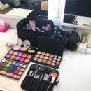 人相学・黄金比による【錯覚メイク】で好印象にの講座の風景