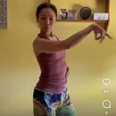 シューズなしで踊る！フラメンコの講座の風景