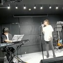 指導歴25年♪海外で活躍中ボーカル＆イラスト講師の講座の風景