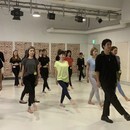 一般/モデル/コンテスタントのウォーキングレッスンの講座の風景