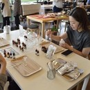 世界にひとつ 貴方だけのオンリーワンの香りを作るの講座の風景