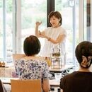 あなたも家庭のハーバリストに！ハーブの薬箱レッスンの講座の風景