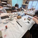 大学講師が教える書道教室の講座の風景
