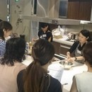 楽しい美味しい！化学調味料なしで作る本格的料理の講座の風景