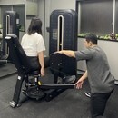 トレーニングの㊙︎ポイントを教えるオンライン講師の講座の風景