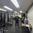 トレーニングの㊙︎ポイントを教えるオンライン講師の講座の風景