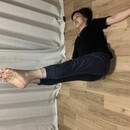 寝転んで行うバレエトレーニングの講座の風景