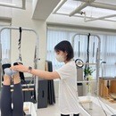 続けやすいパーソナルピラティスの講座の風景