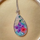 レジンでキラキラ・お花カラーで癒しの手作り教室の講座の風景