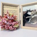 日常を離れて心が和むドライフラワーの花束作りの講座の風景