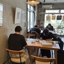 日常を彩る「ペン字」 豊かな非日常を創る「かな書」の講座の風景