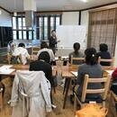 育児もキャリアも応援！豊かな人生へ導くヨガ講師の講座の風景