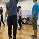 初心者でも楽しく踊れる！気軽に始めるダンスレッスンの講座の風景