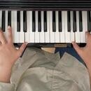 基礎と演奏のコツが楽しく学べる♪ピアノレッスンの講座の風景