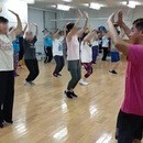 楽しく運動♪ダンスエクササイズのZUMBA!!の講座の風景