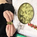 心も整うハワイアンクラフト リボンレイの講座の風景