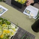 お花とお抹茶で季節のテーブルを彩ります。の講座の風景